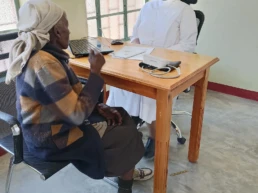 ascolto di una persona anziana